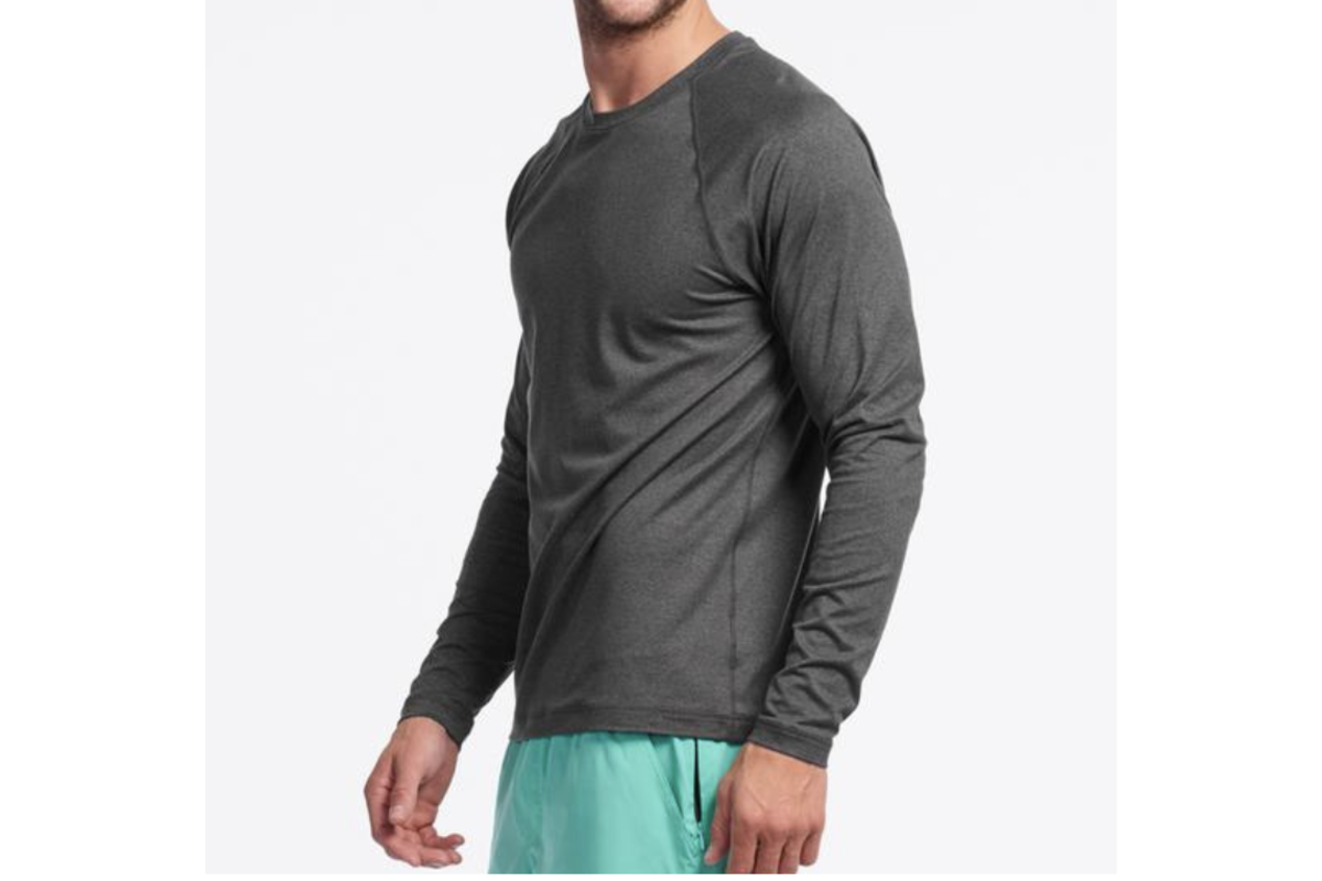 The 7 Best Moisture-Wicking Shirts for Spring Runs and Workouts - Men's  Journal