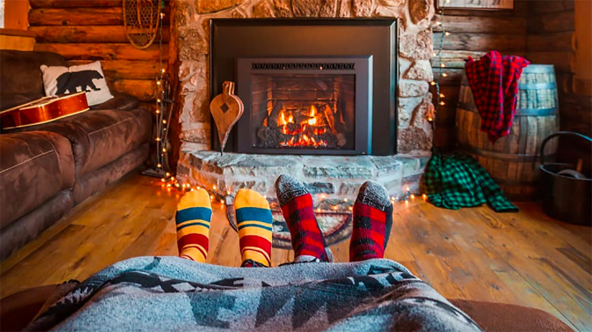 How to Stay Warm and Cozy at Home During the Winter Season - EcoSox
