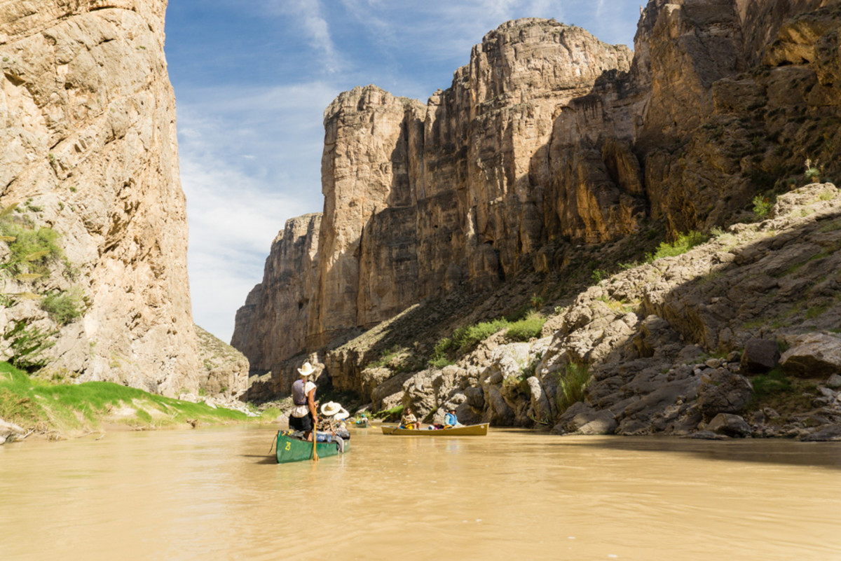 Border Paddling: Big Bend and the Rio Grande's Wilderness Canyons - Men ...