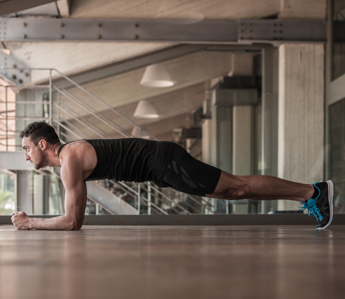 Plank exercises for a strong abdomen