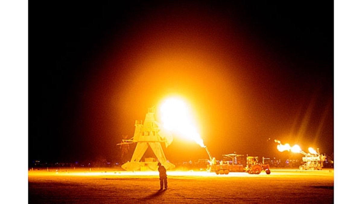 The Best Art at This Year's Burning Man - Men's Journal