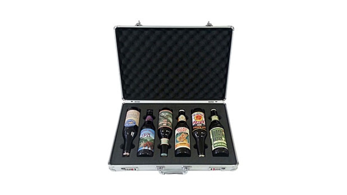 https://www.mensjournal.com/.image/t_share/MTk2MTM3MzIxNzg1NTMzOTU3/business-casual-craft-beer-briefcase.jpg