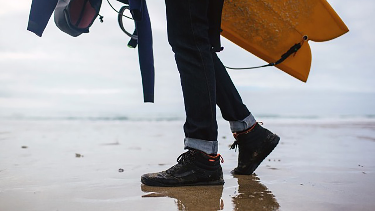 Shinkan merk Veranderlijk Gear News: Finisterre and Vans team up to create sneakers for cold water  surfers - Men's Journal