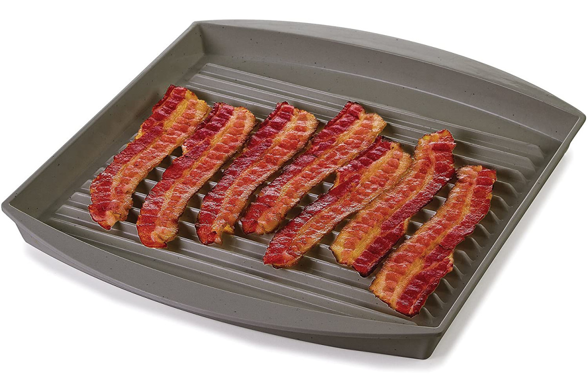 Progressive Microwave Bacon Grill with Cover
