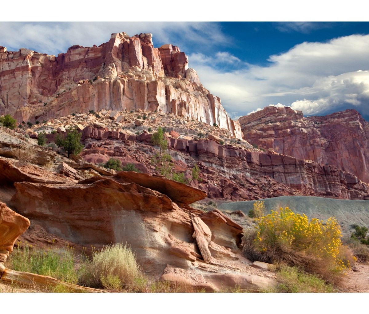 Complete Guide to Capitol Reef National Park: Hikes, Lodging