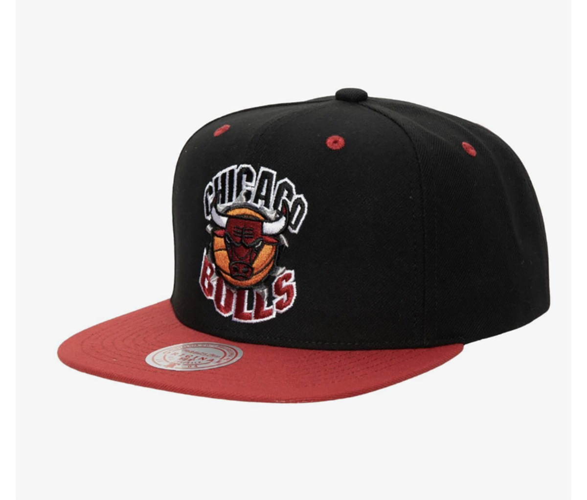 Get Dad Some Great Sports Attire With The Mitchell & Ness Father's Day Sale  - Men's Journal