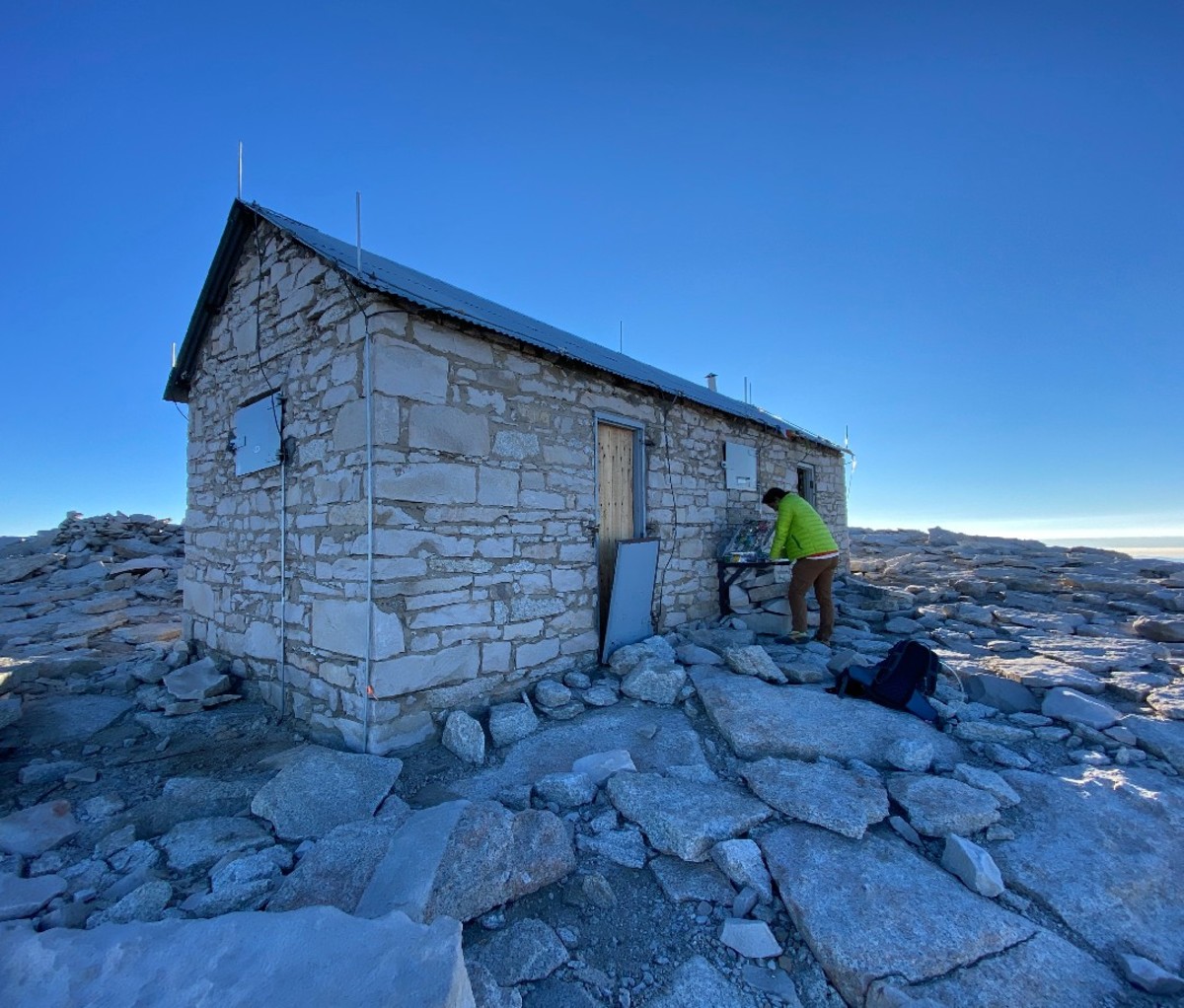 Hiking Mt. Whitney: How to Climb Mount Whitney in One Day - Men's Journal