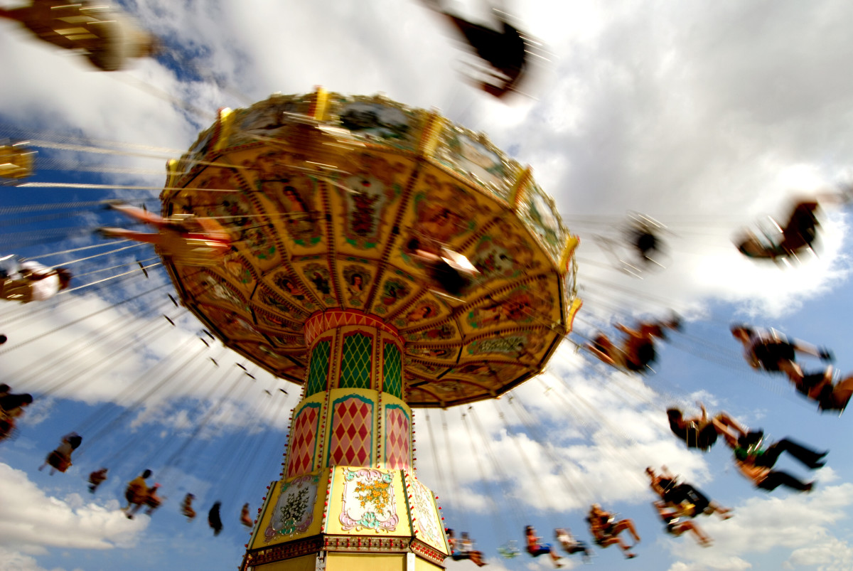 Ride Malfunctions at New York’s Rye Playland, Trapping Passengers Men's Journal
