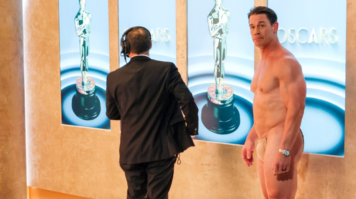 Oscars: John Cena Appears Near Naked, A Nod to 1974 Streaking Incident