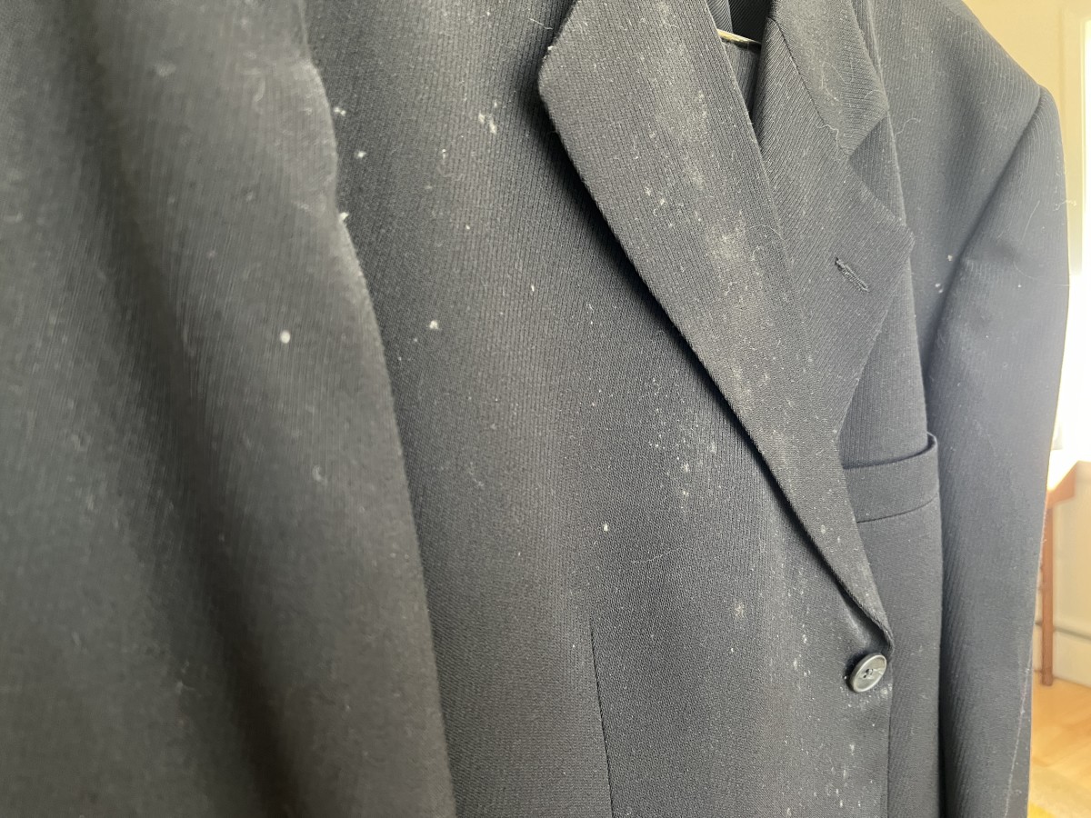 How to Clean White Mildew Off Clothing and Other Fabrics - Men's ...