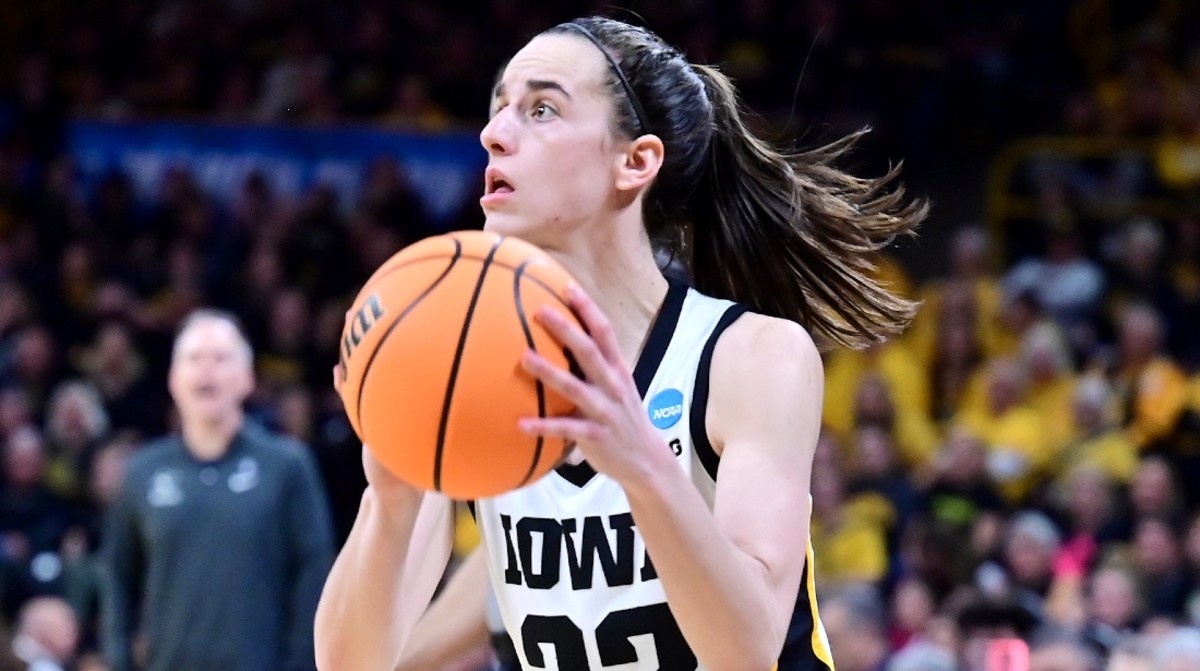 Caitlin Clark Shares Heartfelt Goodbye Message After Final Game in Iowa - Men's Journal