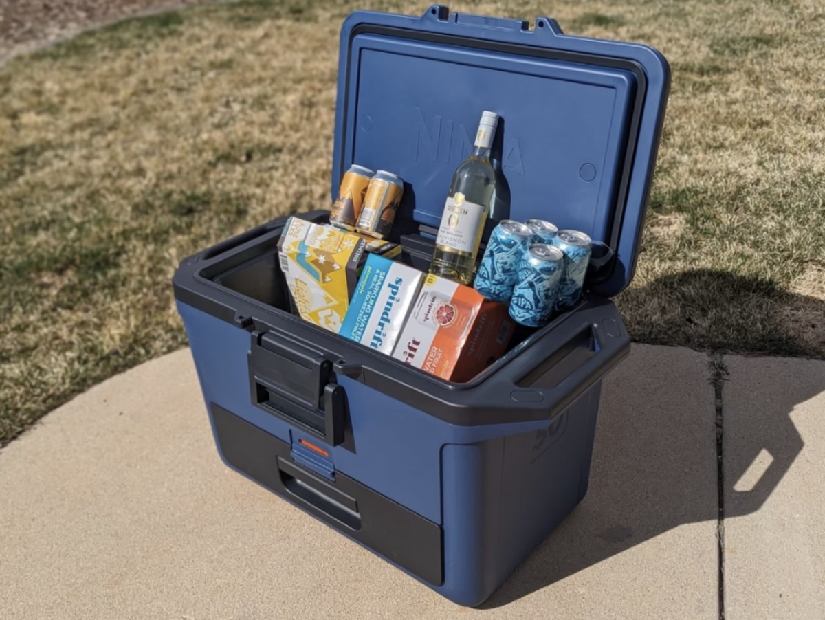 Ninja FrostVault™ 30qt Hard Cooler With Dry Zone, Cloud, 58% OFF