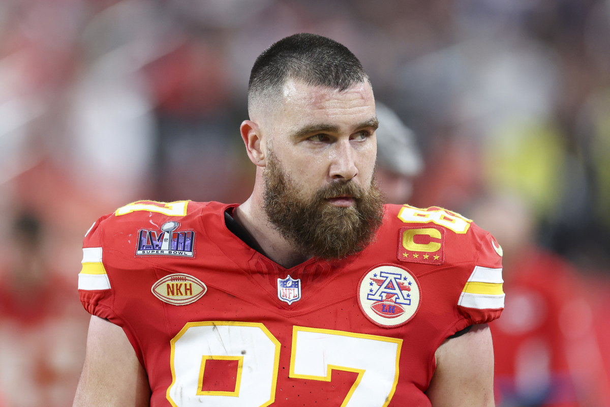 Travis Kelce’s Trainer Shares a Look at the Star’s Off-Season Workout ...