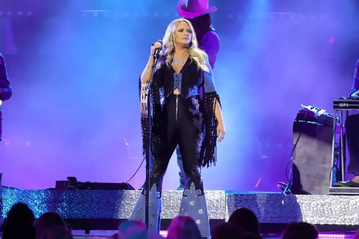 Miranda Lambert Announces 2024 Solo Tour Across the US Men's Journal