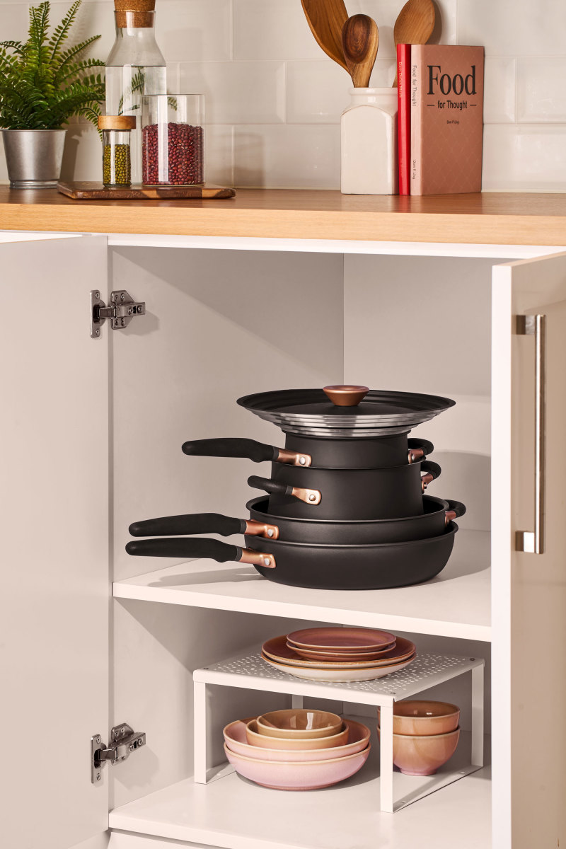 How to Choose the Right Cookware: Top Tips & Tricks