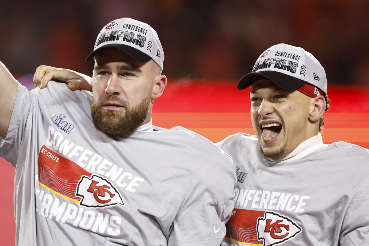 Patrick Mahomes Praises Travis Kelce, Claims Wild Party Behavior Is a  'Persona' - Men's Journal