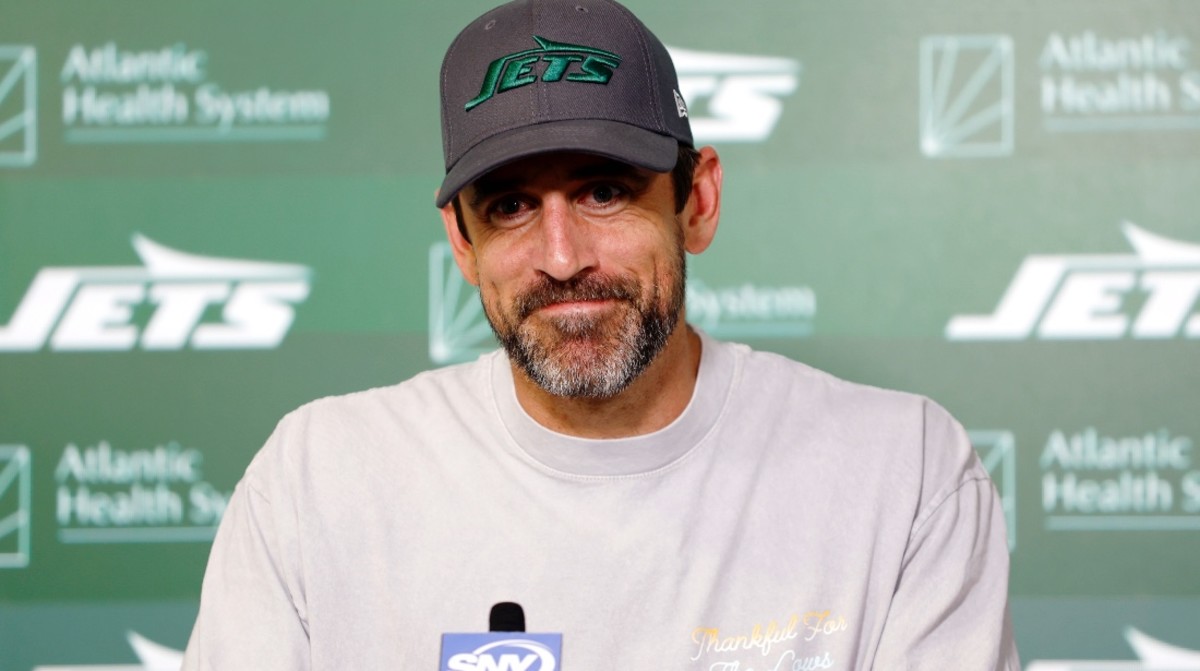 Aaron Rodgers Slammed By 'Boomer And Gio' Host For 'Horrible' Interview ...