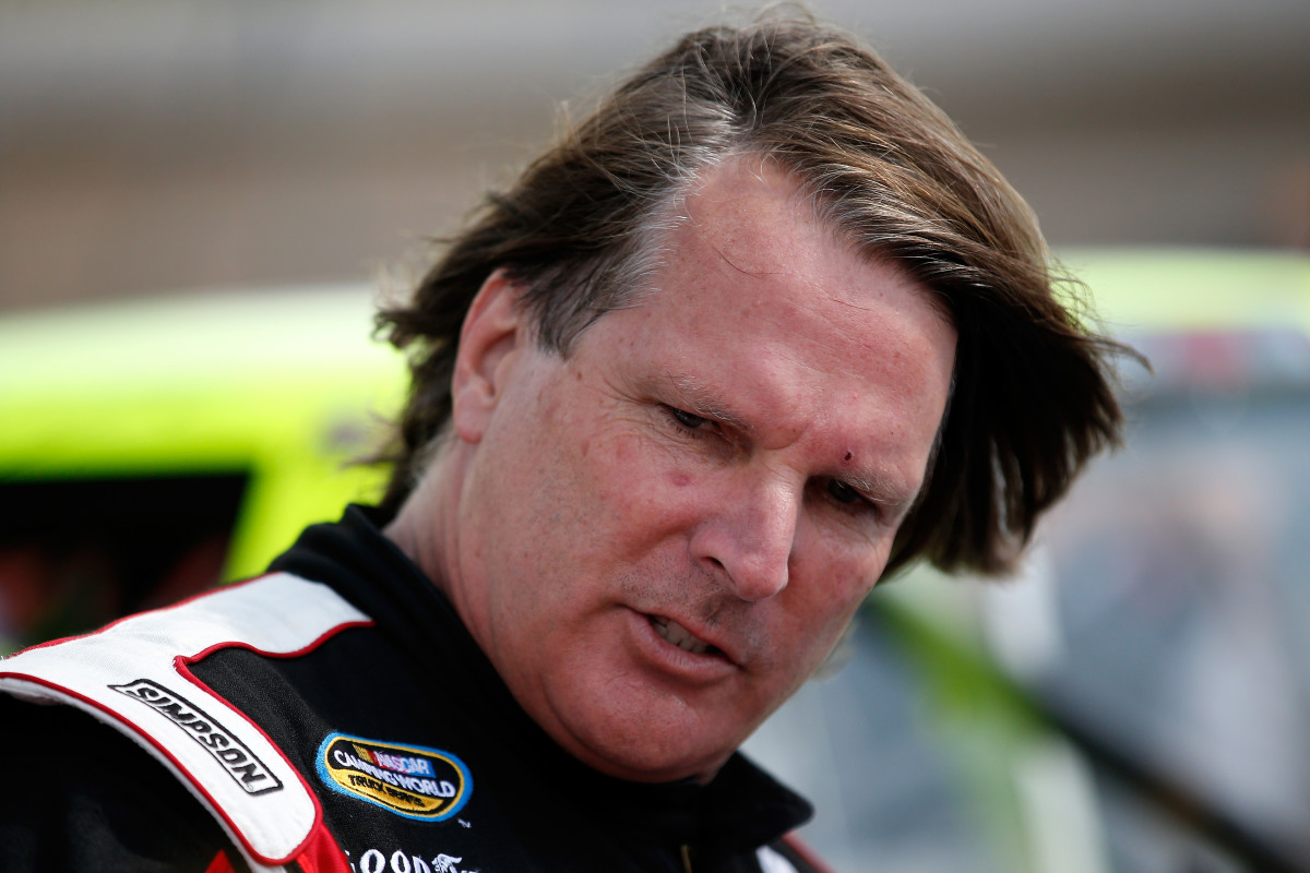 Dirt Track Racing Legend Scott Bloomquist Dead at 60 in Tragic Plane ...