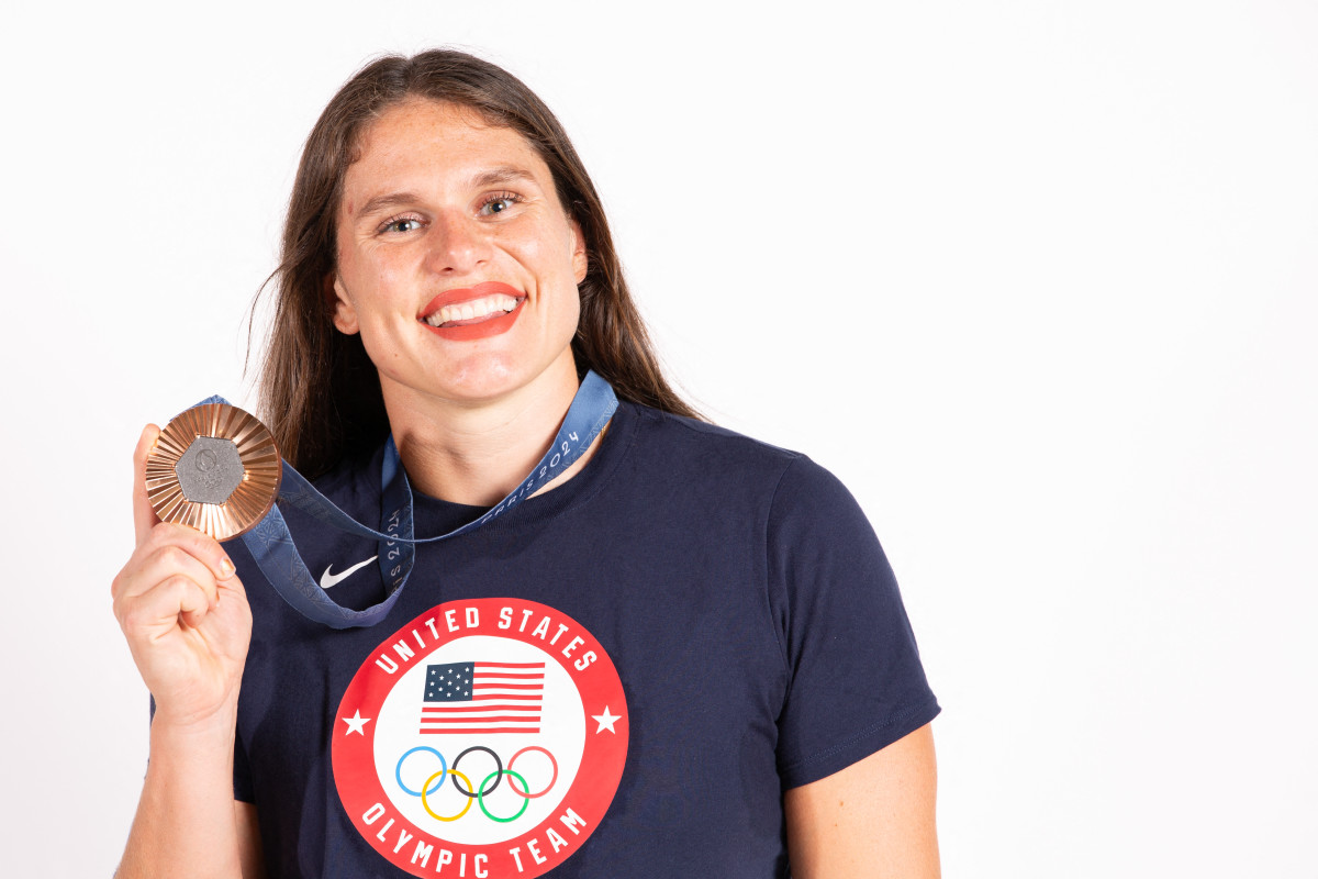 Team USA Rugby Star Ilona Maher Poses for 'SI Swimsuit' With Olympic ...