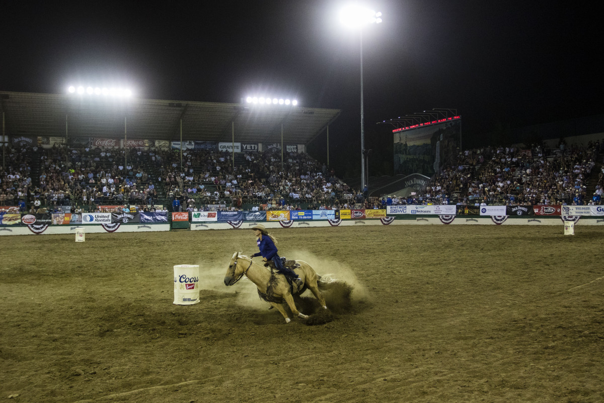 Dusky Lynn Hall and Her Trailer of Winners - Men's Journal | Rodeo