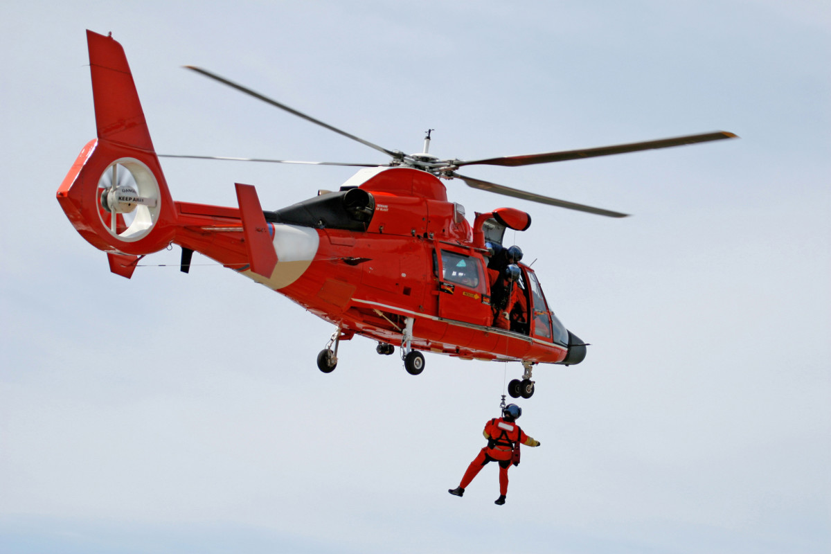 Harrowing Video Shows Coast Guards Rescuing Sick Child From Cruise Ship 