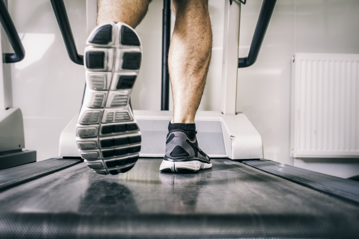 Researchers Debunk Fat Burning Zone On Commercial Treadmills Mens Journal 8459