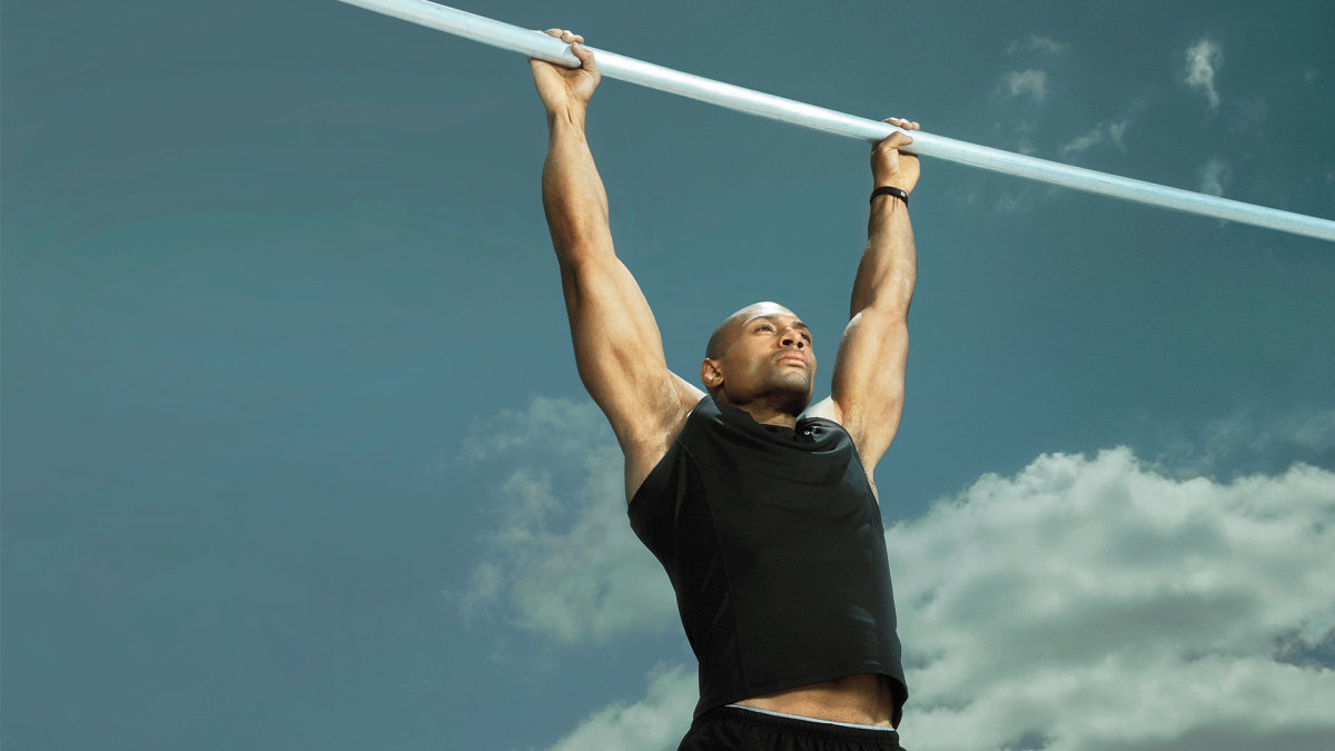 What Are Negative Pull Ups & How Do You Do Them? - SET FOR SET