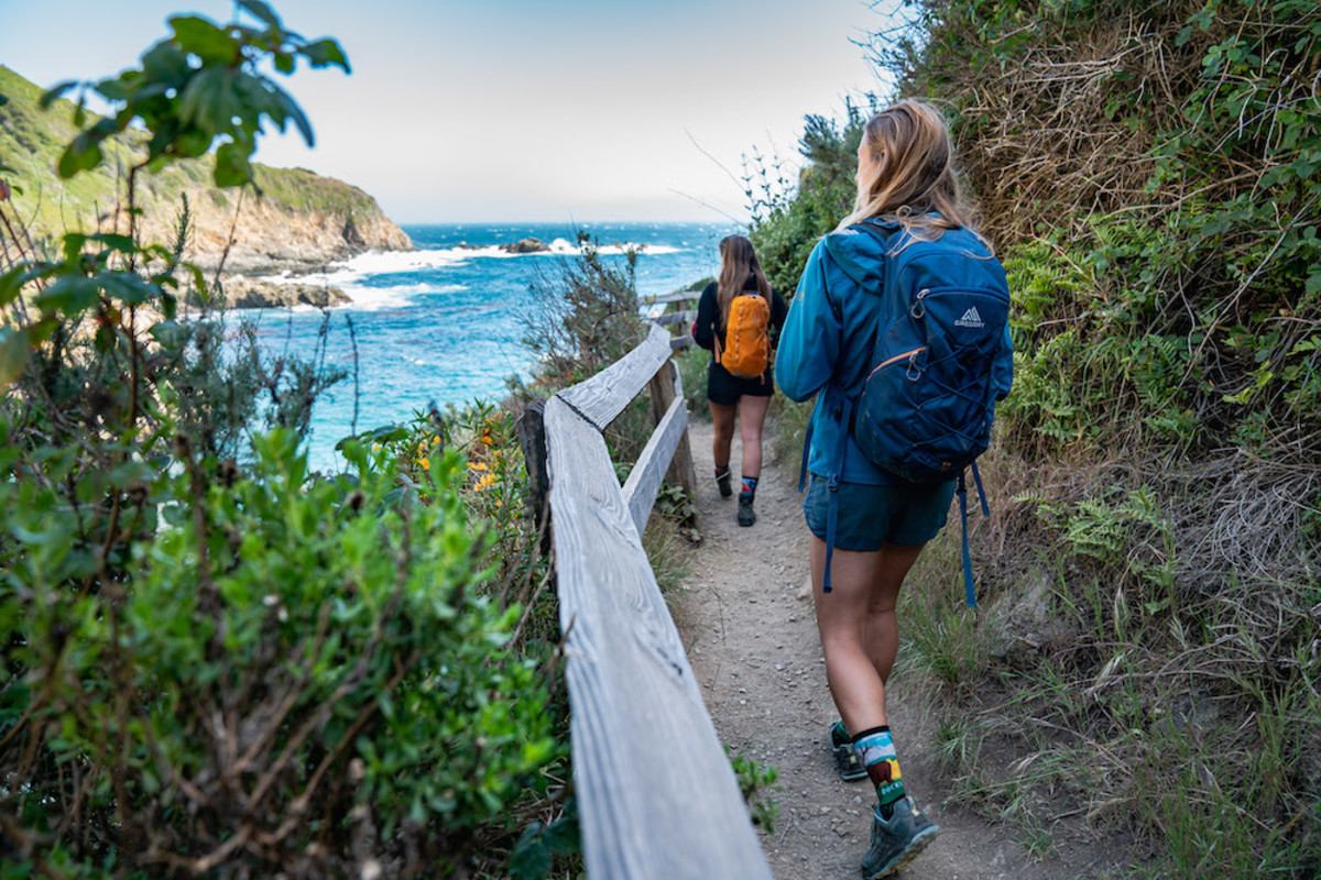 Point 6 Socks: Hiking Lady's Test of 3 Styles - Hiking Lady