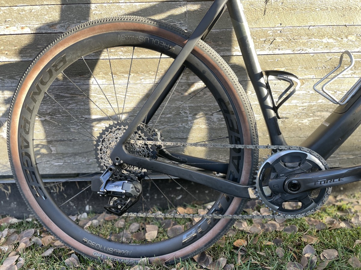 Trek Checkpoint SLR 7 review - Men's Journal | Out of the Office