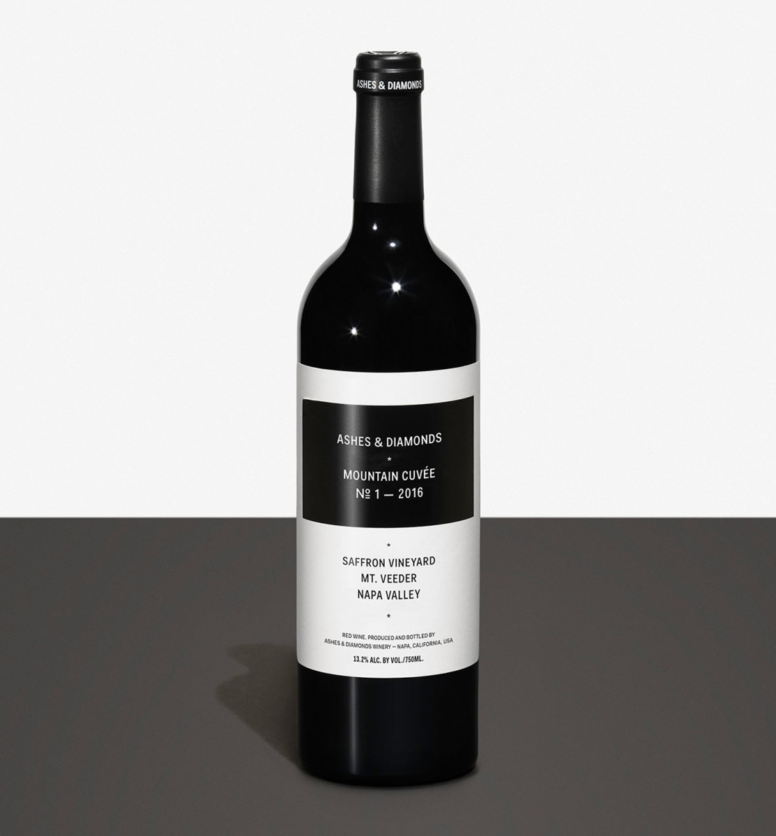Holiday Gifting Guide 2023: The Best Napa Red Blends - Men's Journal