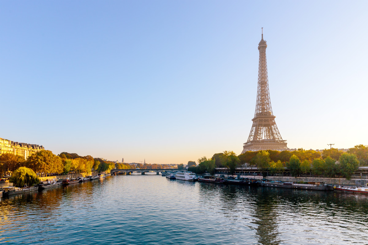 This Is The Best Way To Experience The Paris 2024 Olympic Games Men S   Paris Eiffel Tower 