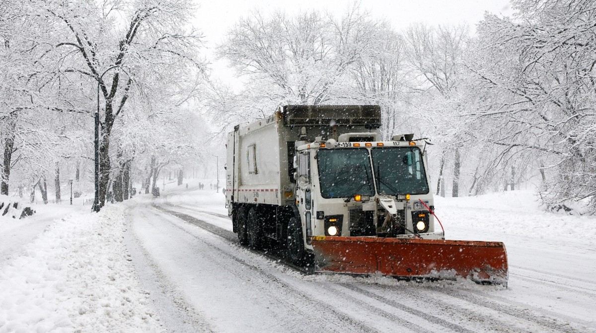 Video Shows Car Crashing Headfirst Into Snow Plow In Upstate New York ...