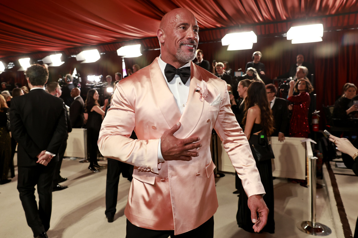 Dwayne johnson full discount body