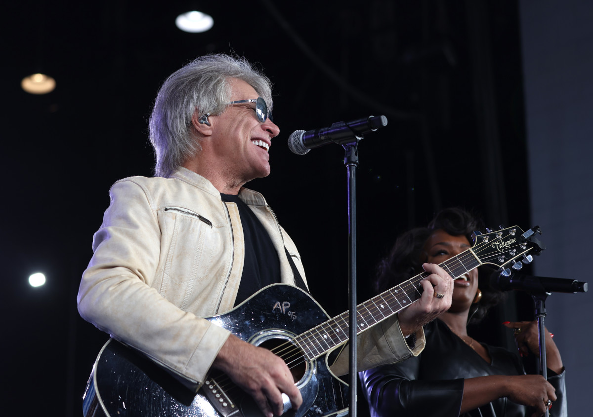 Recording artist Jon Bon Jovi performs during a campaign rally with Democratic presidential nominee, U.S. Vice President Kamala Harris, at the PNC Music Pavilion on November 02, 2024 in Charlotte, North Carolina.