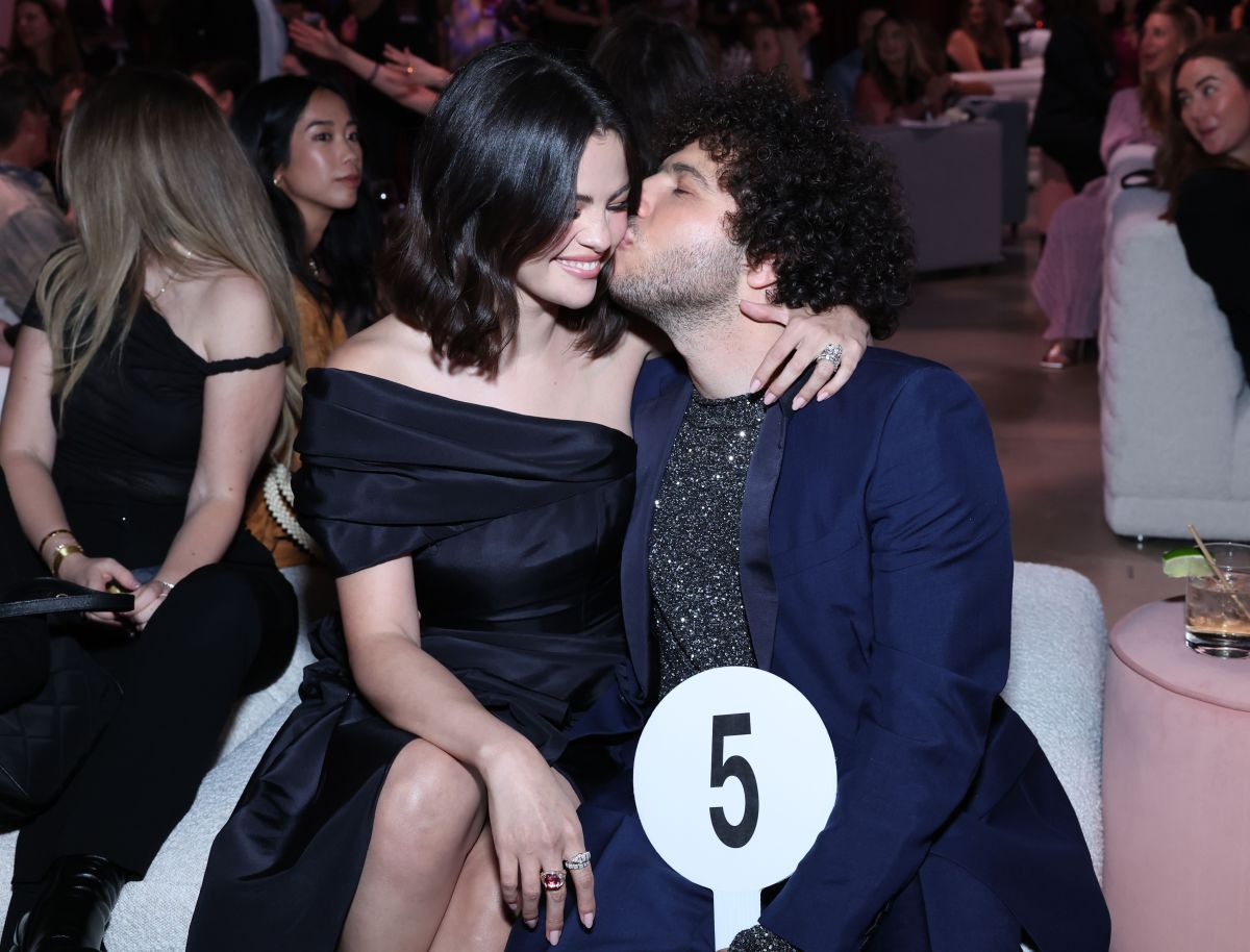 LOS ANGELES, CALIFORNIA - OCTOBER 24: (L-R) Selena Gomez and Benny Blanco attend the Second Annual Rare Impact Fund Benefit Supporting Youth Mental Health, hosted by Selena Gomez, at Nya Studios on October 24, 2024 in Los Angeles, California. (Photo by Amy Sussman/Getty Images)