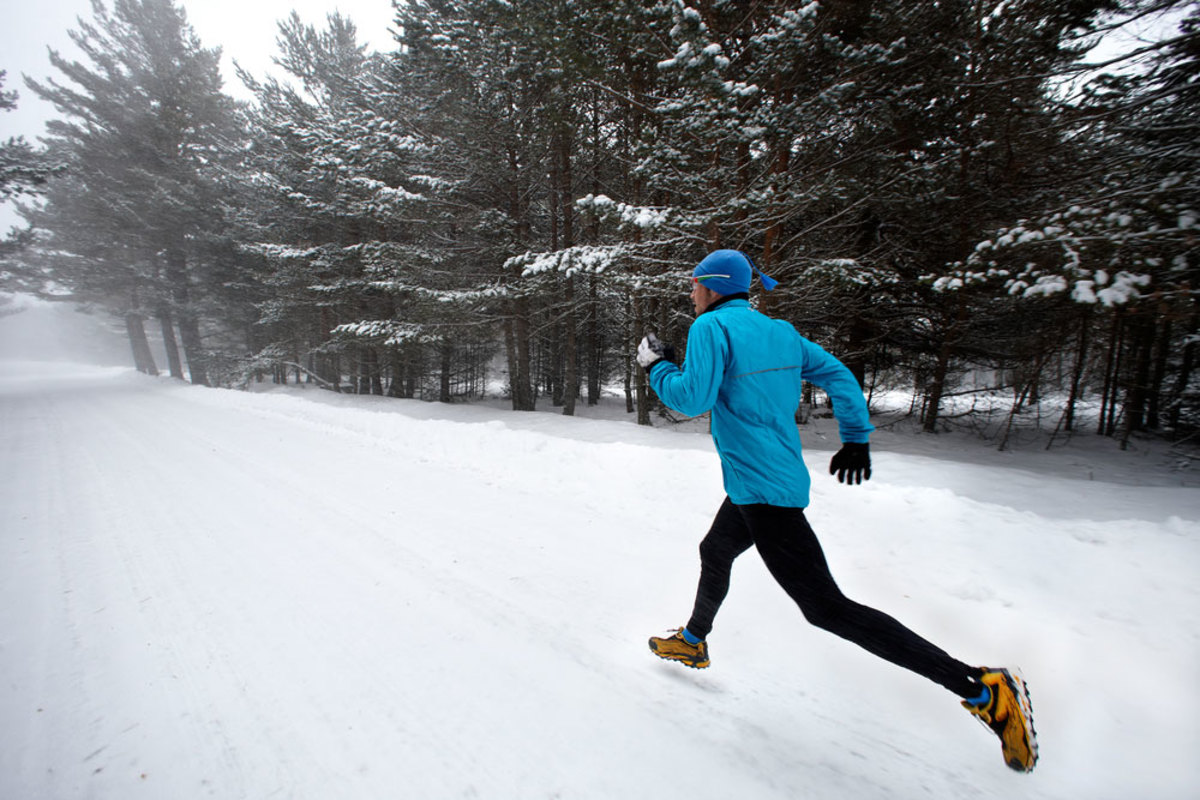 11 winter running gear essentials | Men's Journal