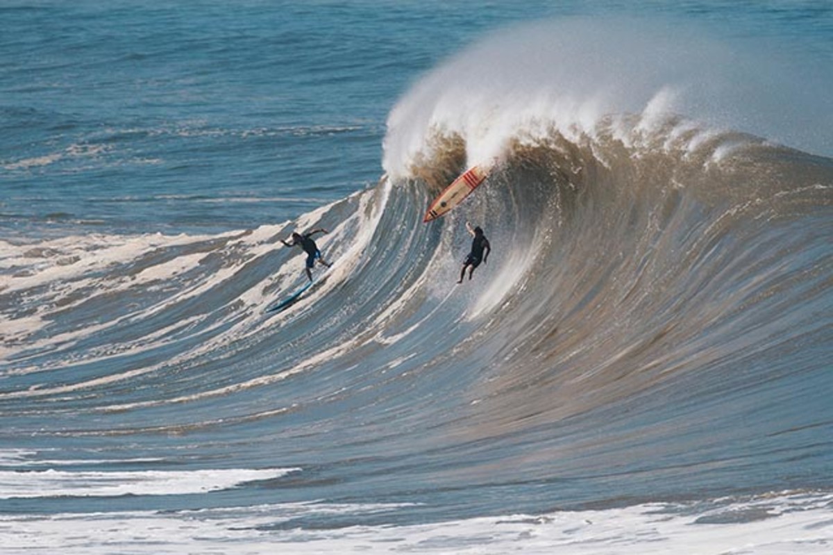 Five Of Surfing S Deadliest Surf Spots Men S Journal