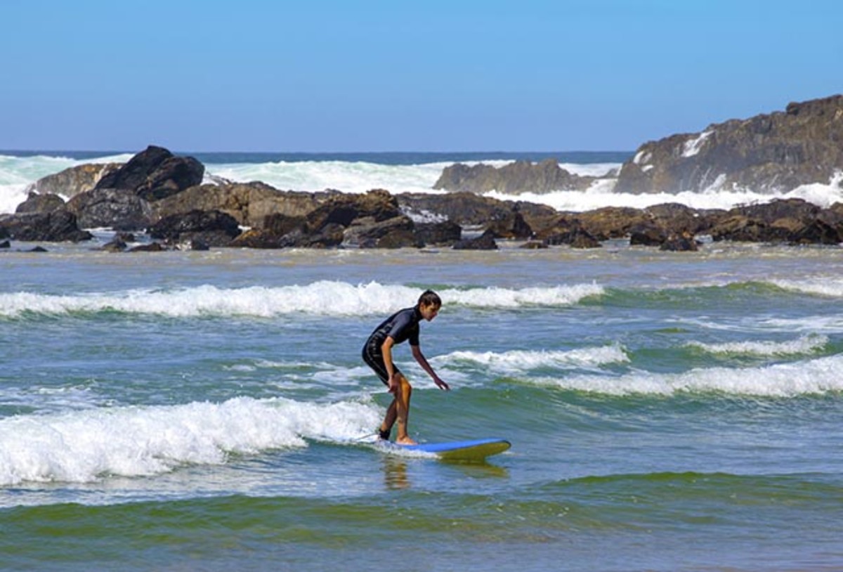 10 Tips For Beginner Surfers Men S Journal