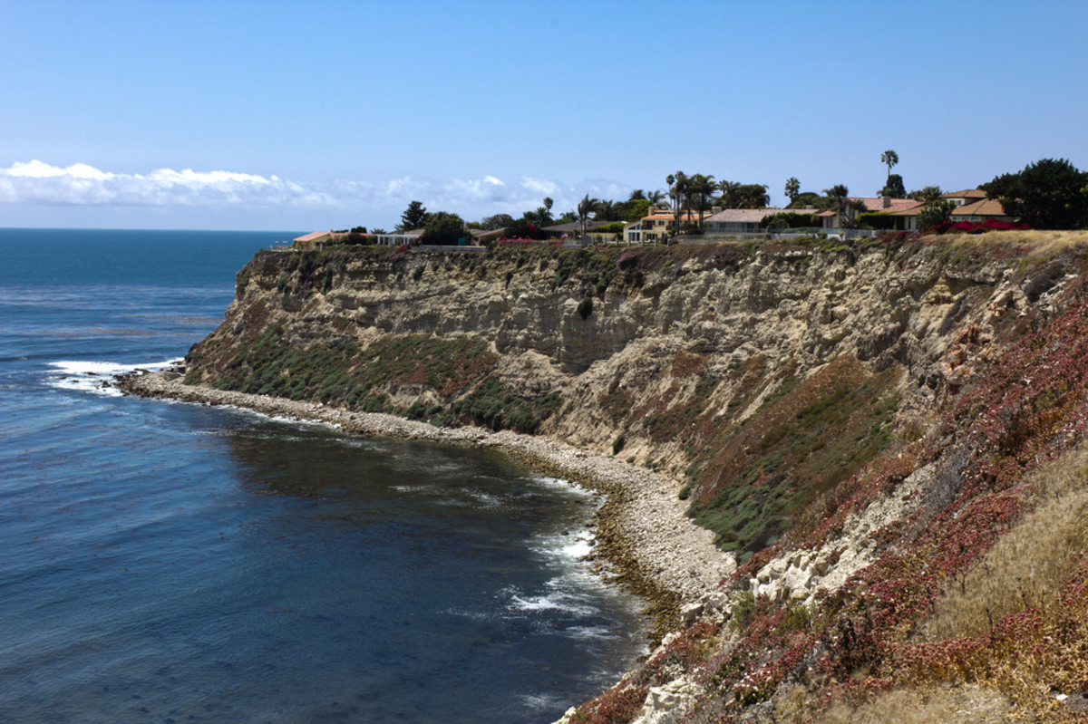 Lunada Bay surf gang hit with class-action lawsuit | Men's Journal