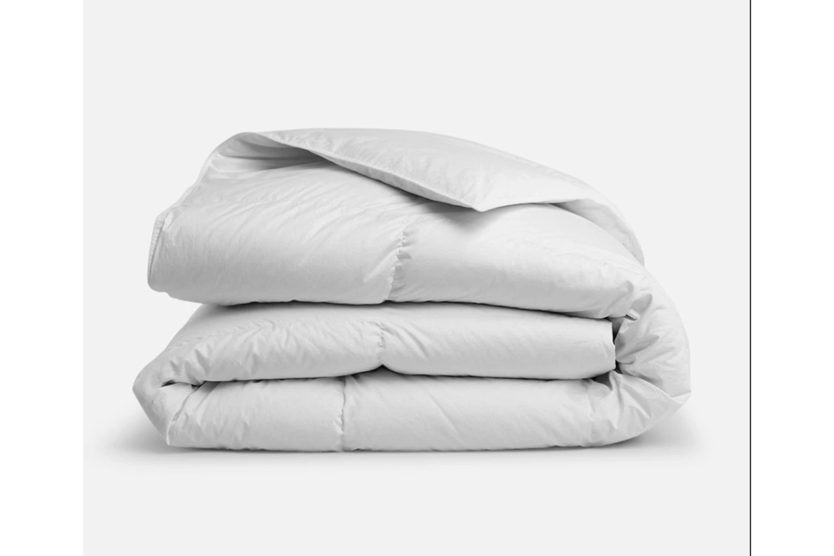 go-to-bed-in-utmost-comfort-with-this-amazing-brooklinen-comforter