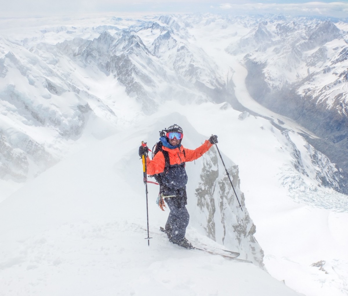 Pete Oswald freeskiing Aoraki-Mt Cook, NZ 