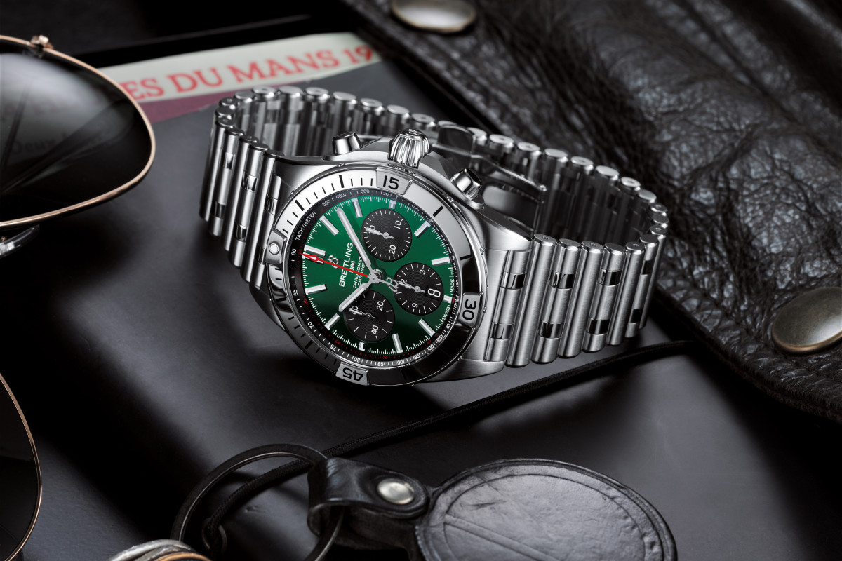 Breitling Chronomat B01 42 Bentley Edition