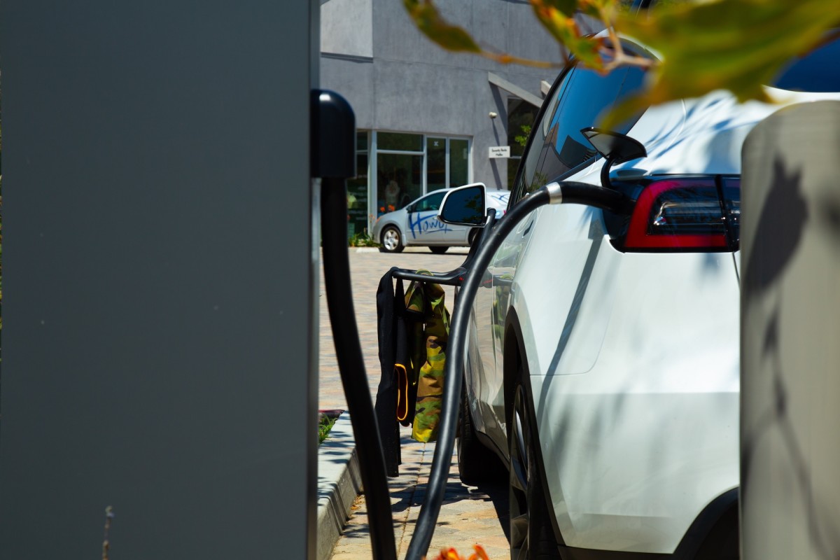 Testing the Tesla Model Y on an all-electric California surf trip charging