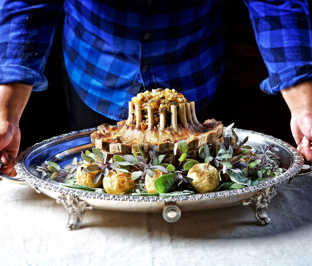 Crown roast of pork with cornbread-apple stuffing