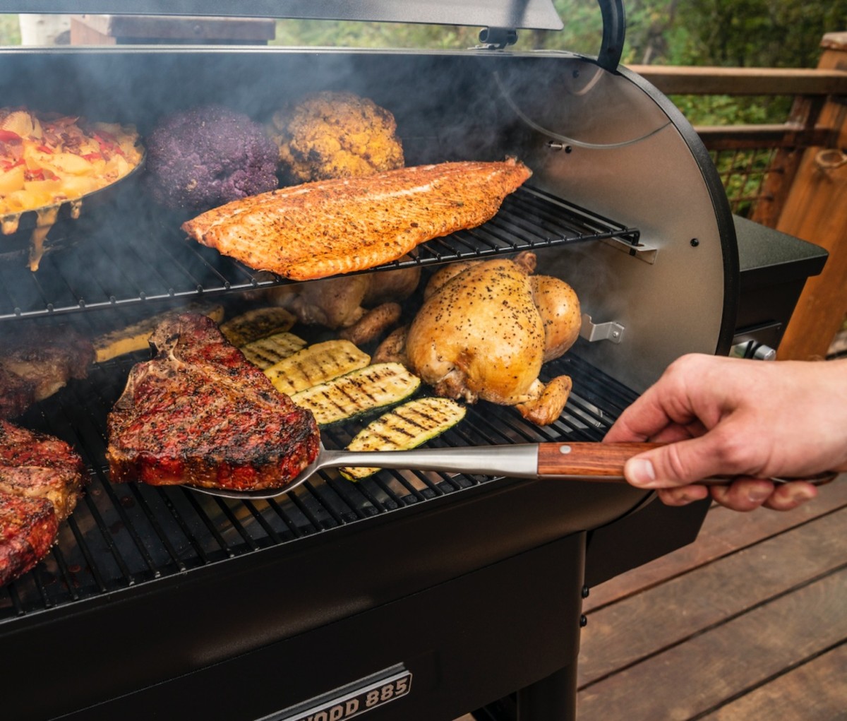 traeger ironwood 885 series