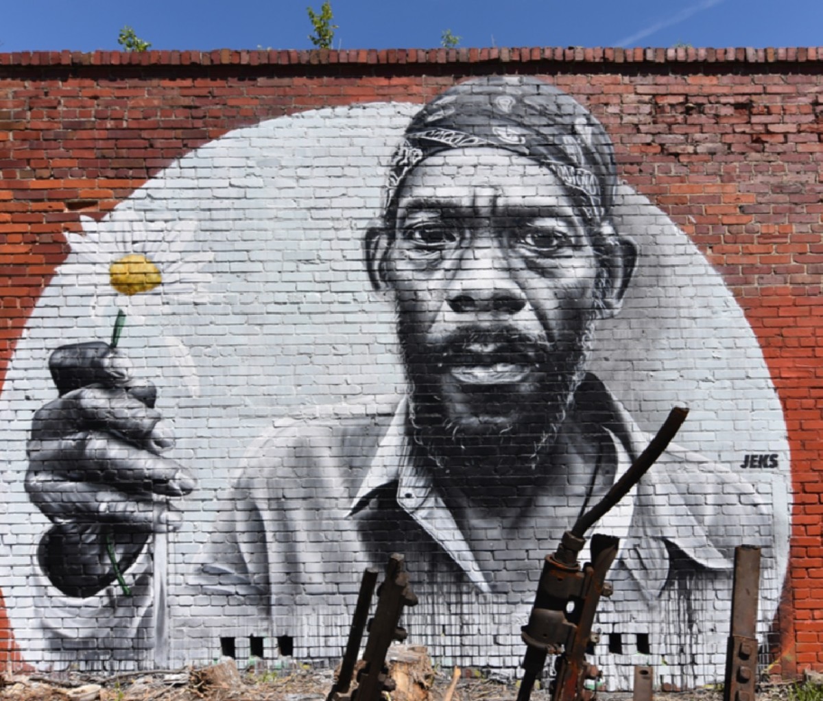 Mural by Brian “JEKS” Lewis in Greensboro, North Carolina