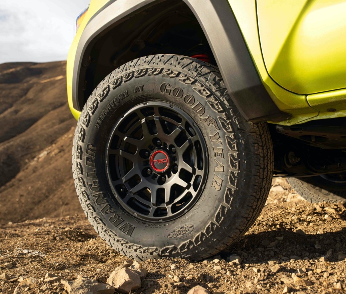 The 22 Toyota Tacoma Trd Pro Is An Off Road Beast Men S Journal