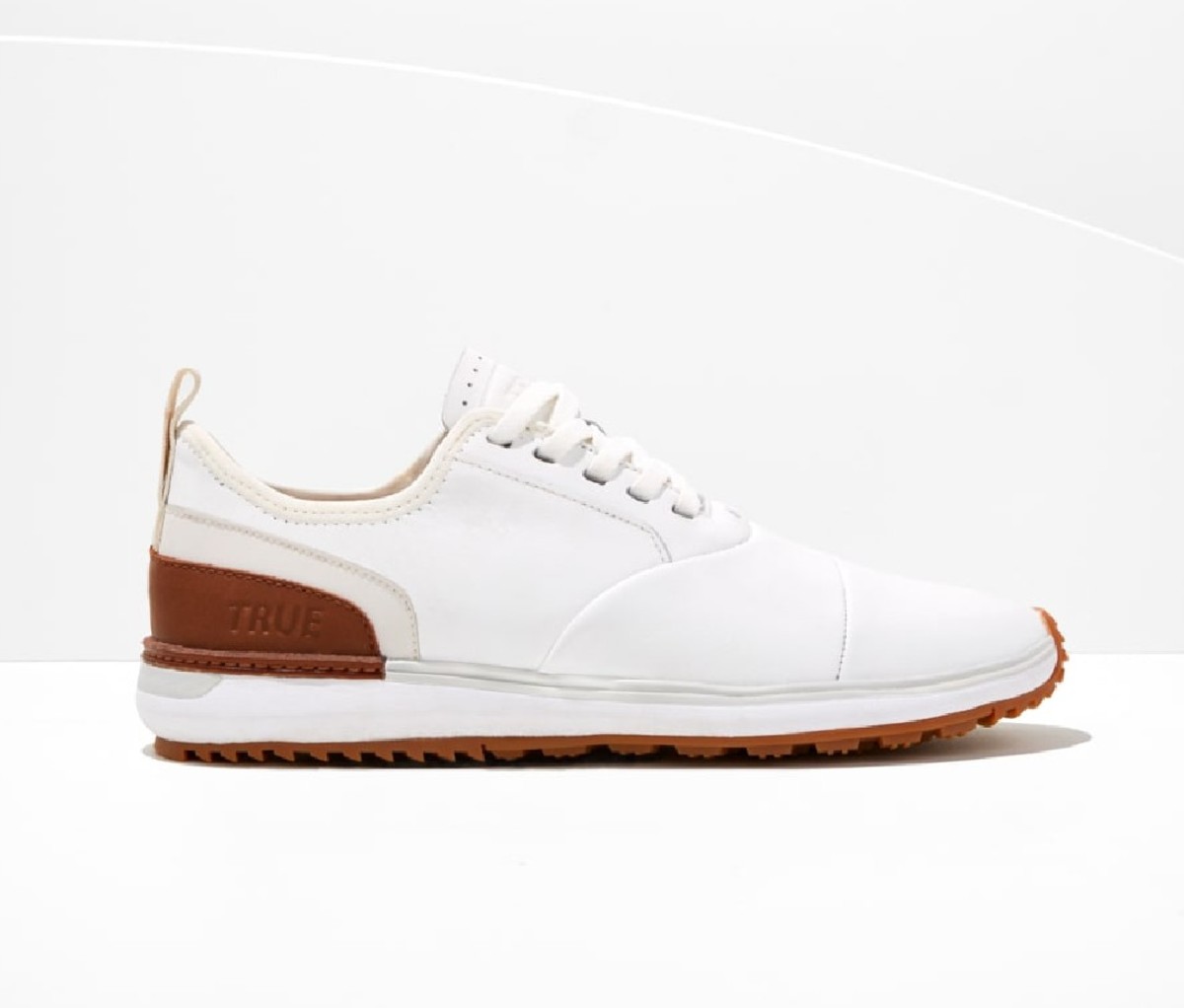 Single white True Linkswear True Lux Pro Shoe