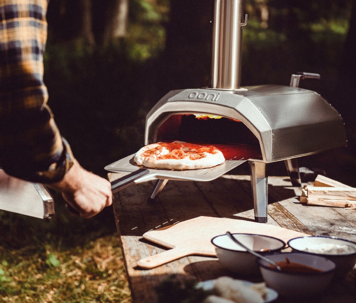 Ooni Karu 12 Multi-Fuel Pizza Oven