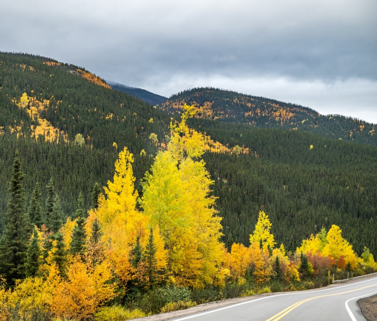 View of the Uapishka Mountains along the Trans-Labrador Highway